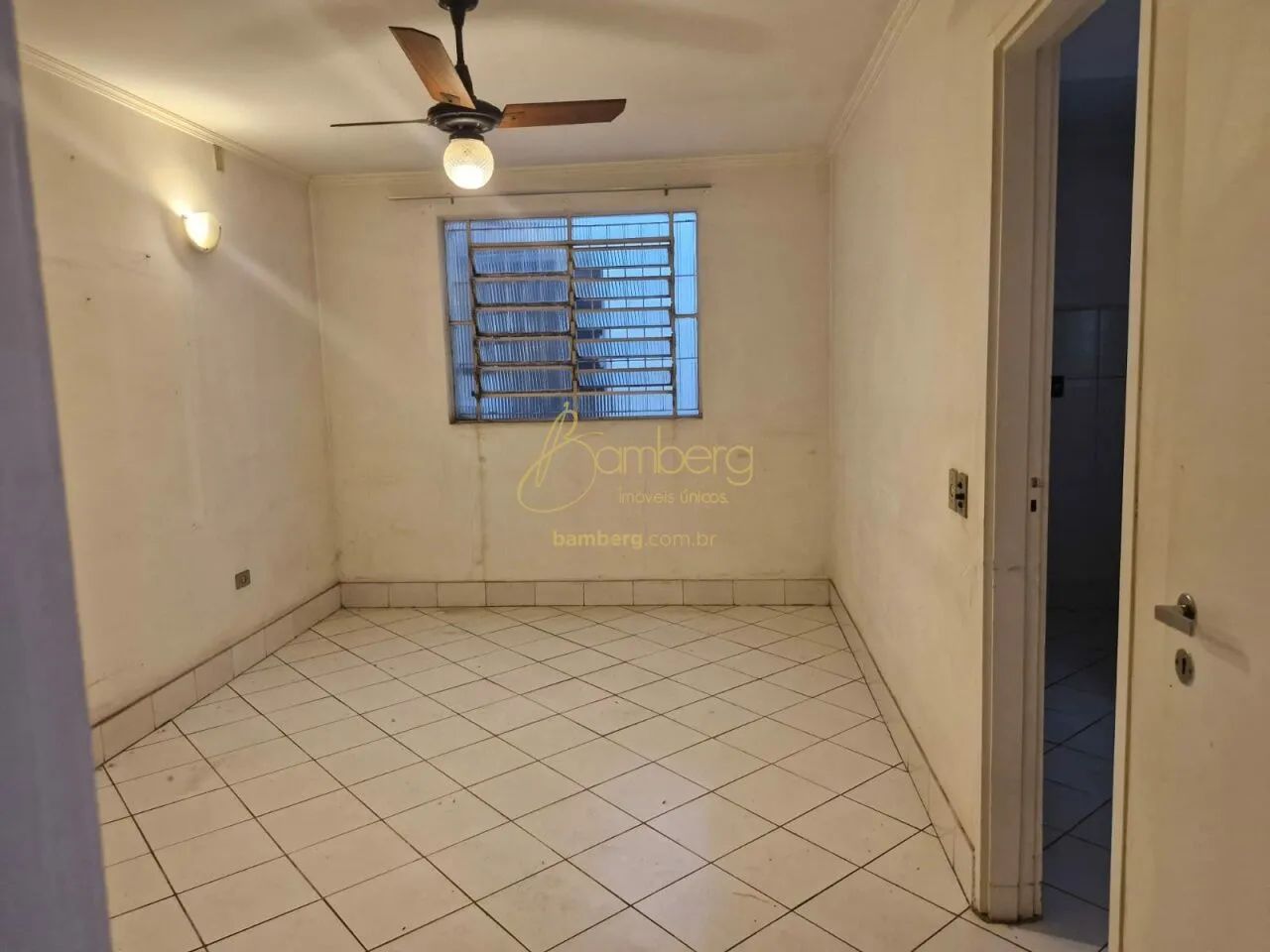 CASA PARA REFORMAR. BOM NEGÓCIO ! - Foto 5