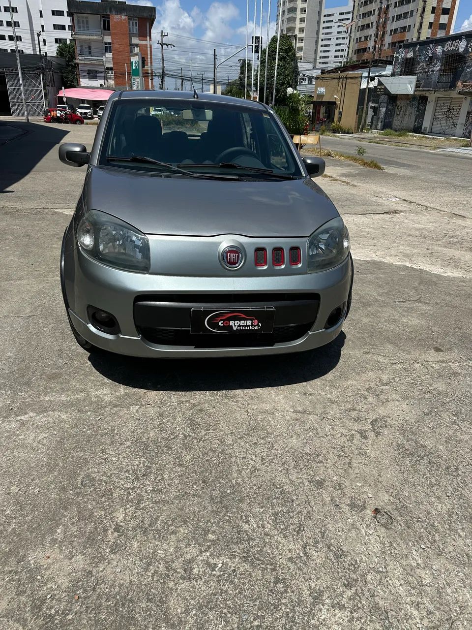 Fiat Uno Sporting 1.4 EVO Fire Flex 8V 4P 2013
