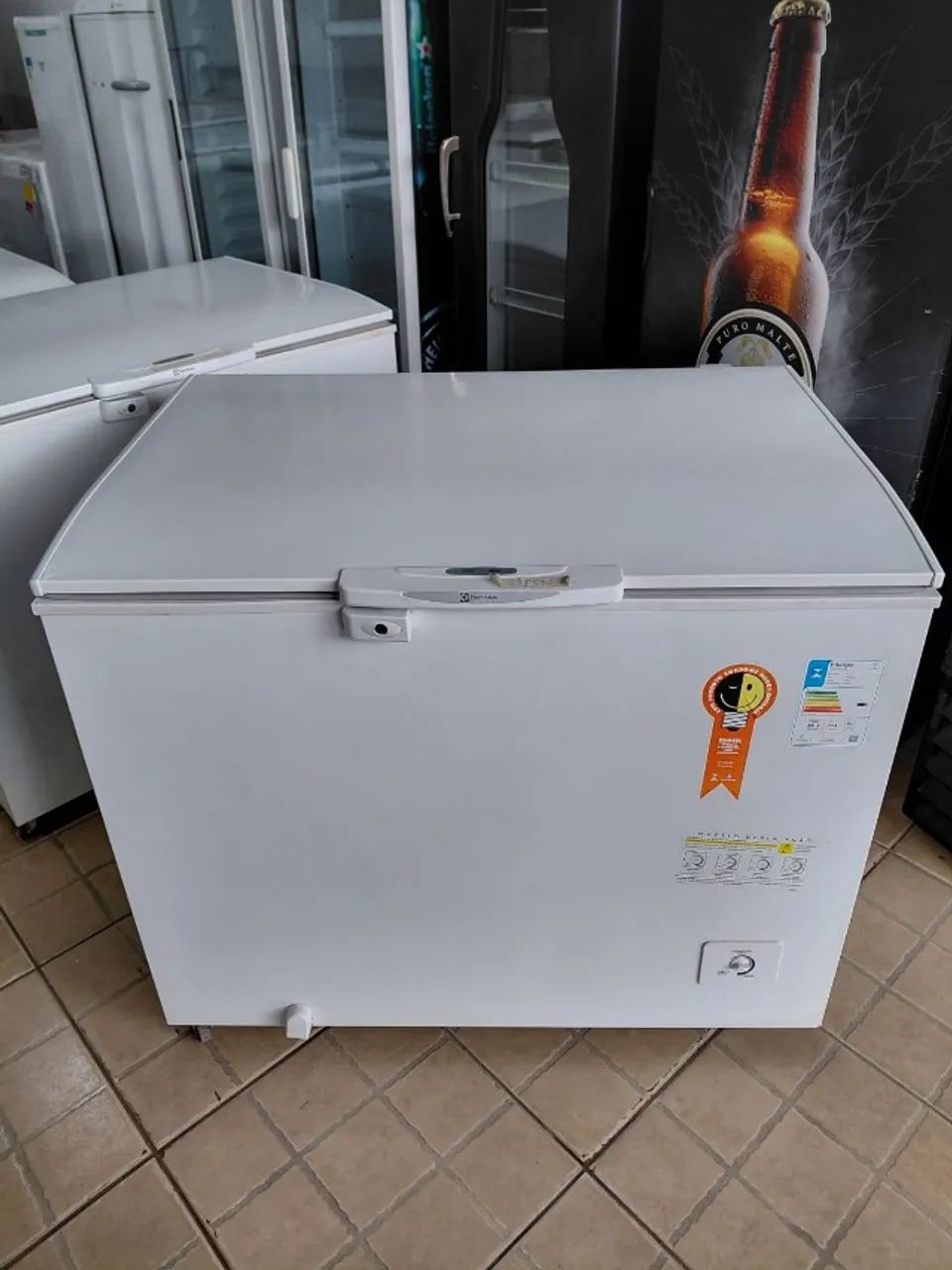Freezer Electrolux 314 litros