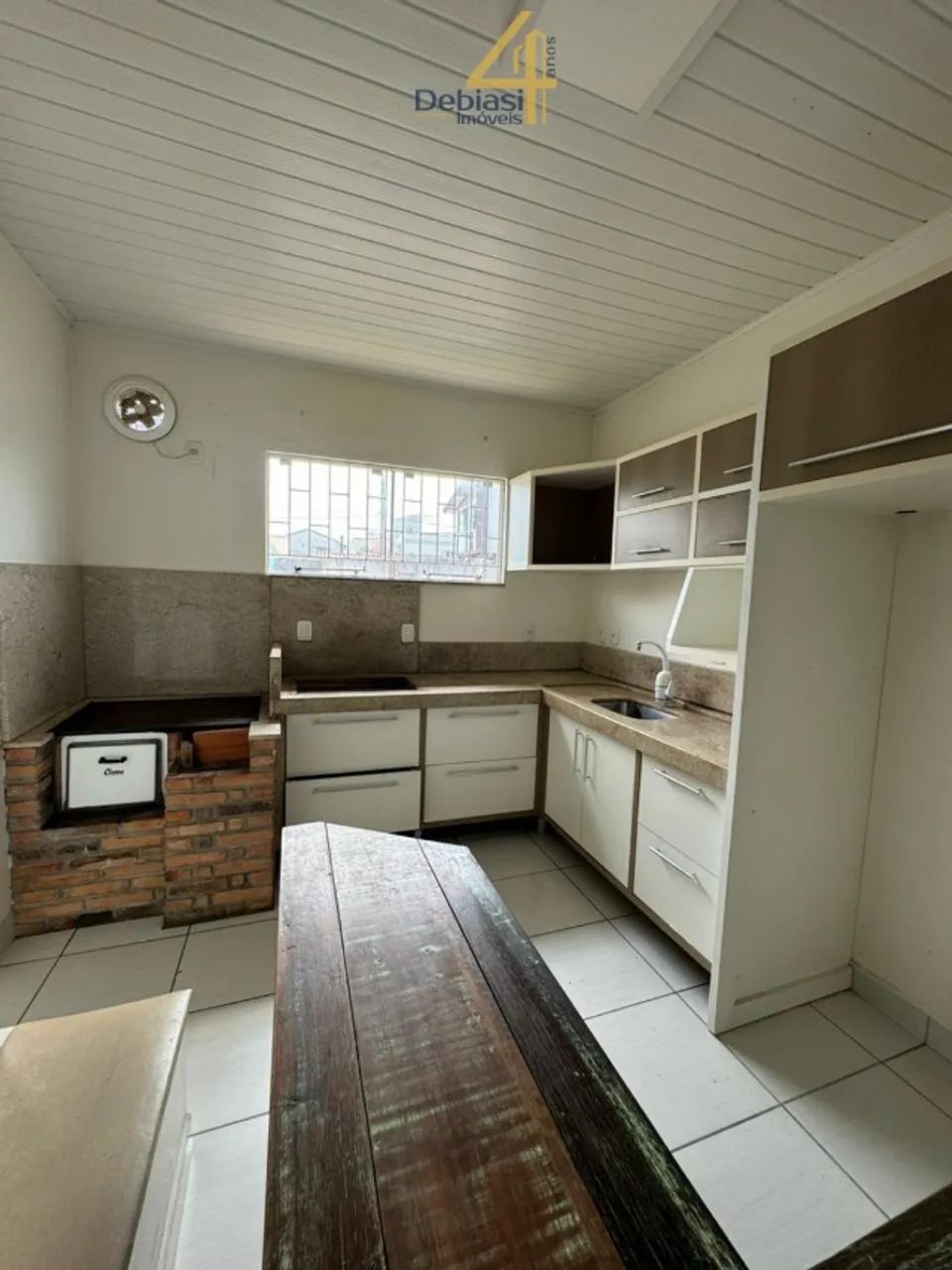 LOCAÇÃO - CASA COM 3 DORMITÓRIOS - OFICINAS - TUBARÃO/SC  - Foto 3