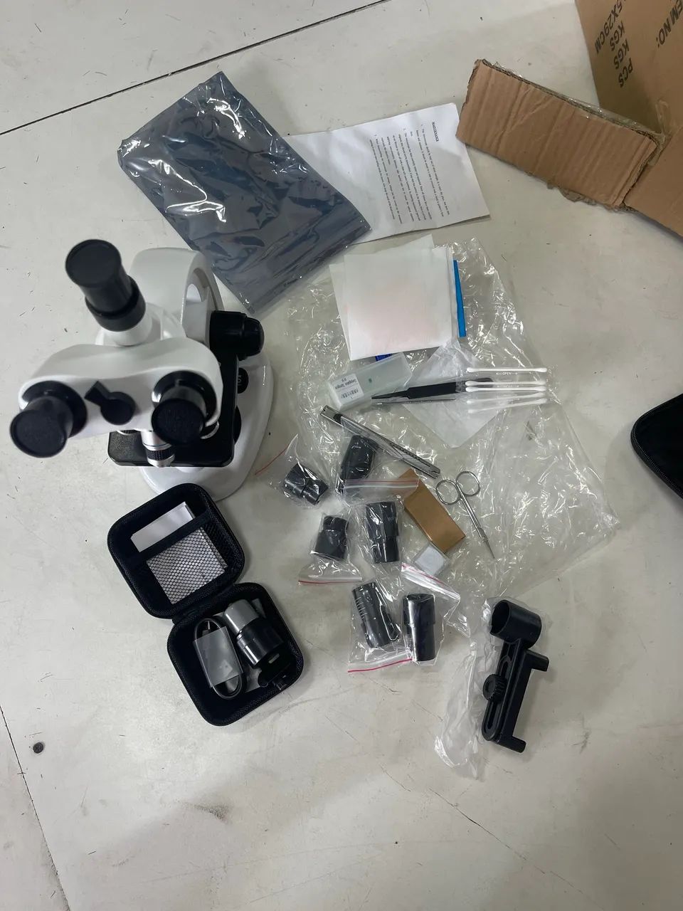 Microscópio binocular 640x