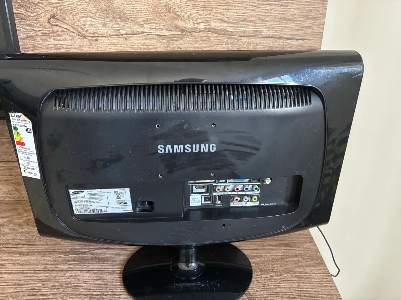  TV / Monitor Samsung Essential S3 20" FHD - Foto 2