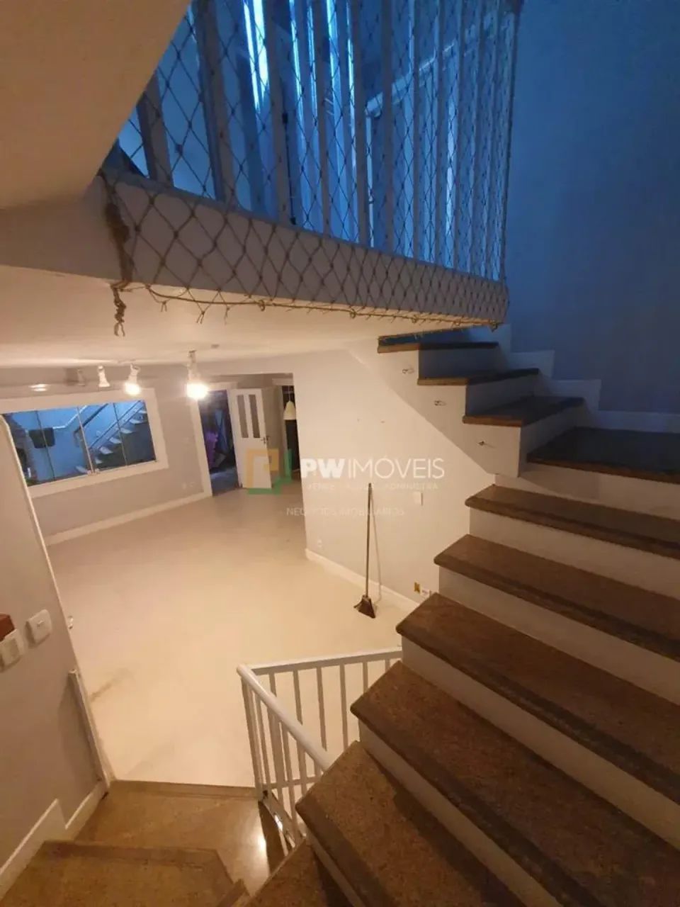 Imóvel para venda possui 126 m2 com 3 quartos em Centro - Macaé - RJ