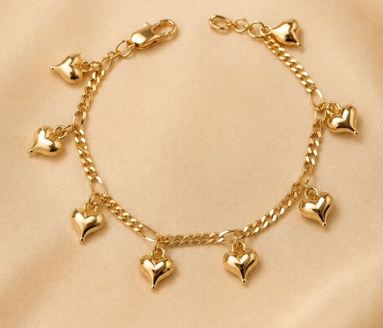 Pulseira Corações em Ouro 18K 750
