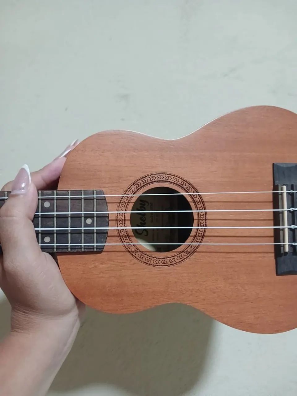 Ukulele Shelby Soprano + Capa - Foto 2