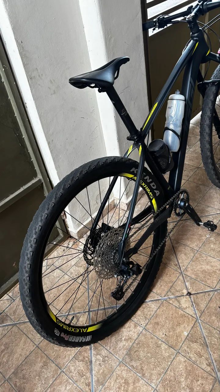 Bicicleta Oggi 7.4 - Foto 2