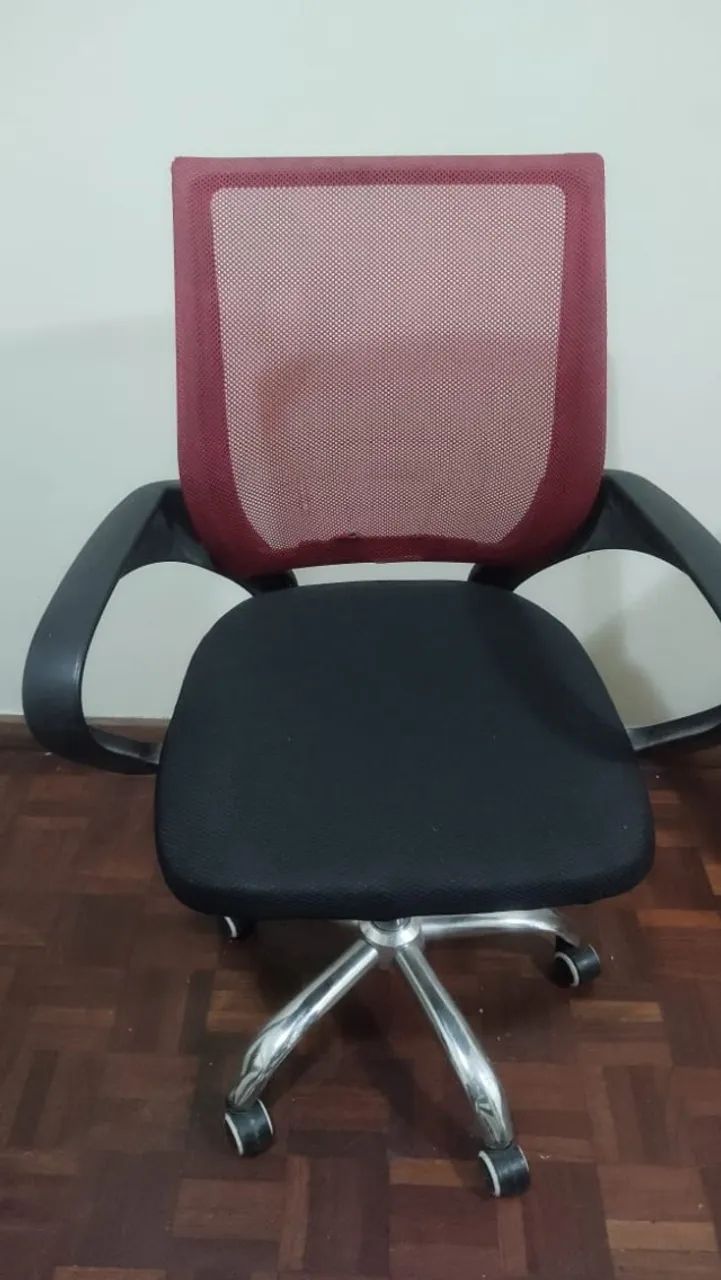 Swivel Office Chair