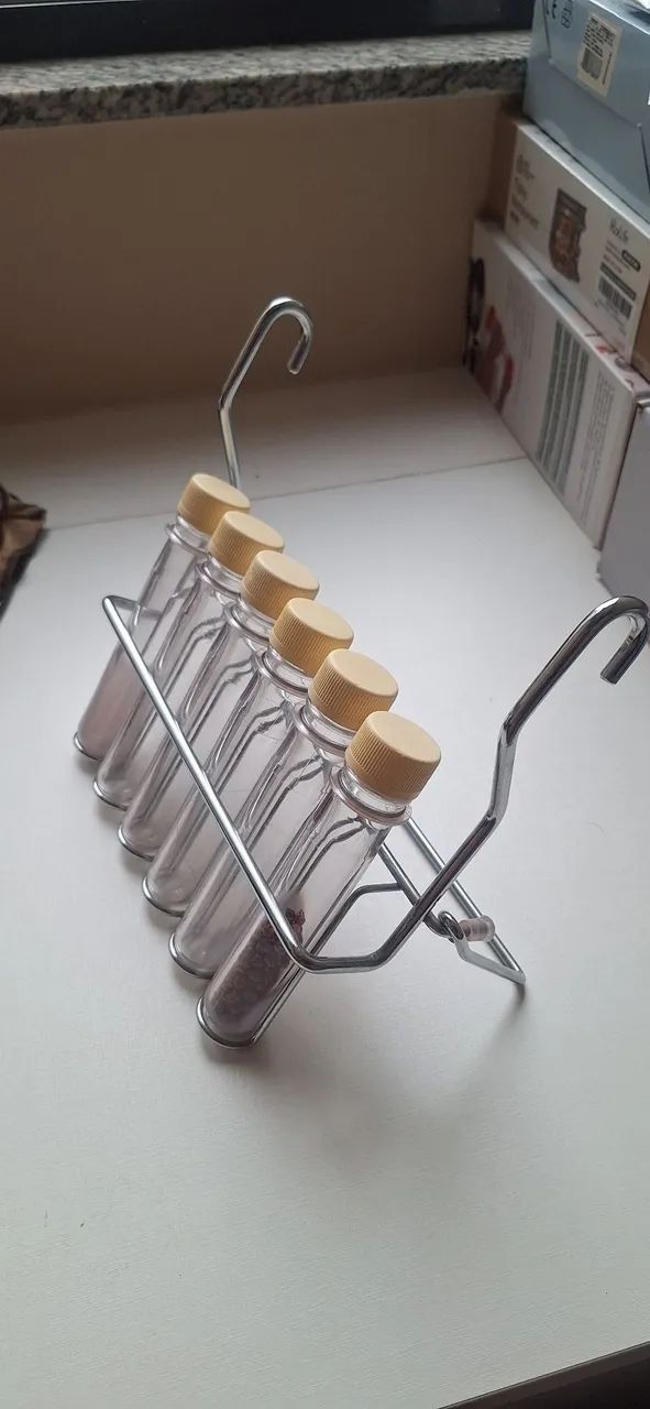 Suporte para temperos antigo
