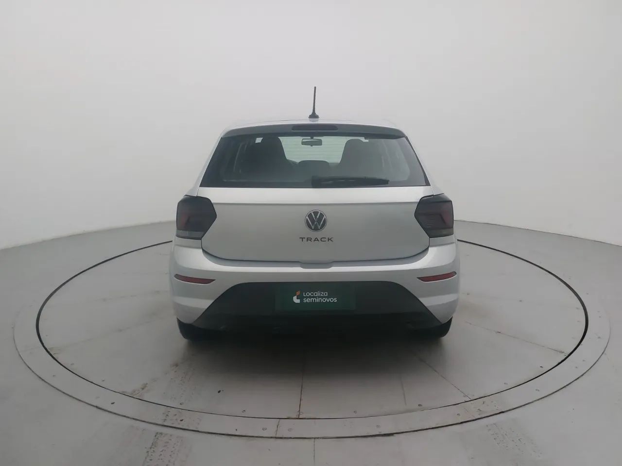 Volkswagen Polo Track 1.0 Flex 12V 5p, foto 4 de 18