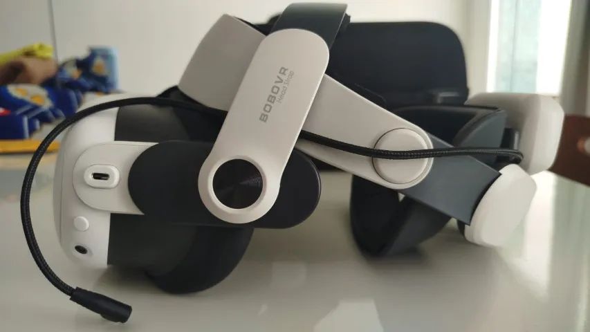 Meta Quest 3 512GB + headstrap M3 PRO + Case rígida e acessórios