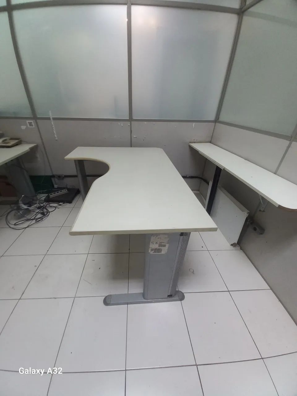 Mesa em L Delta só 300