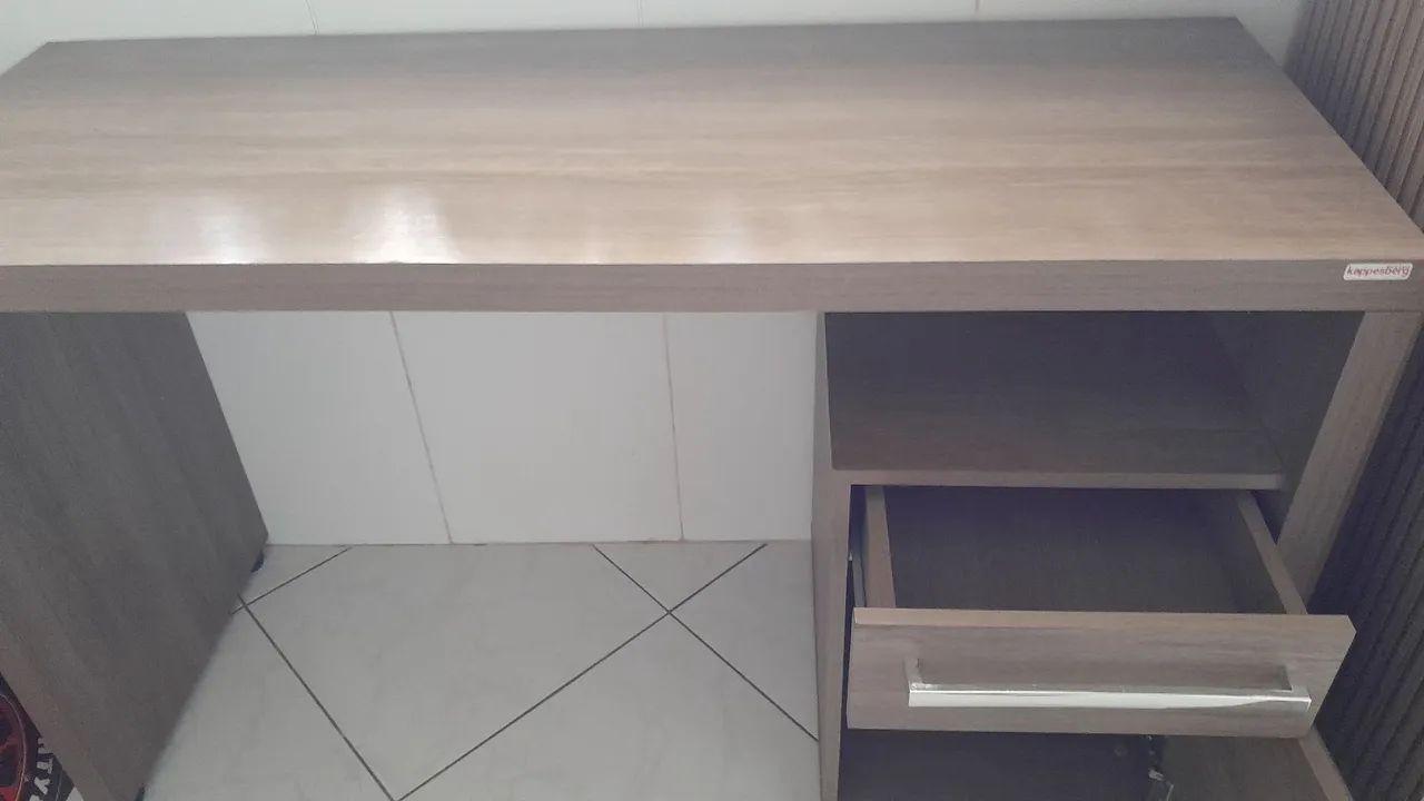 Escrivaninha  - Foto 3