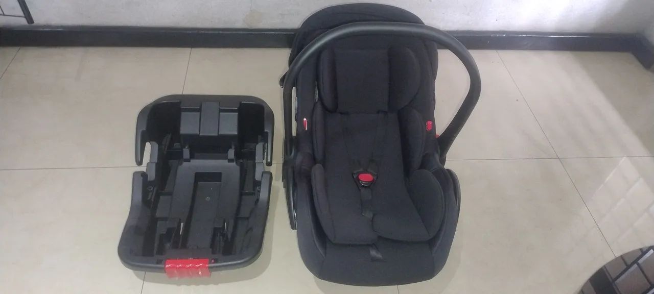 CARRINHO de BEBÊ 3em 1 + BASE VEICULAR  - Foto 3