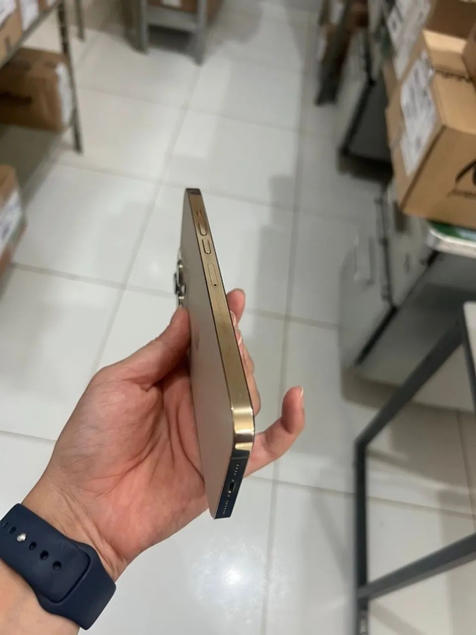 iPhone 13 Pro Max impecável  - Foto 4