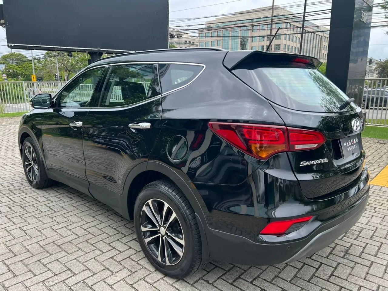 Hyundai Grand Santa Fe 3.3 V6 4X4 Tiptronic 2016 - Foto 4