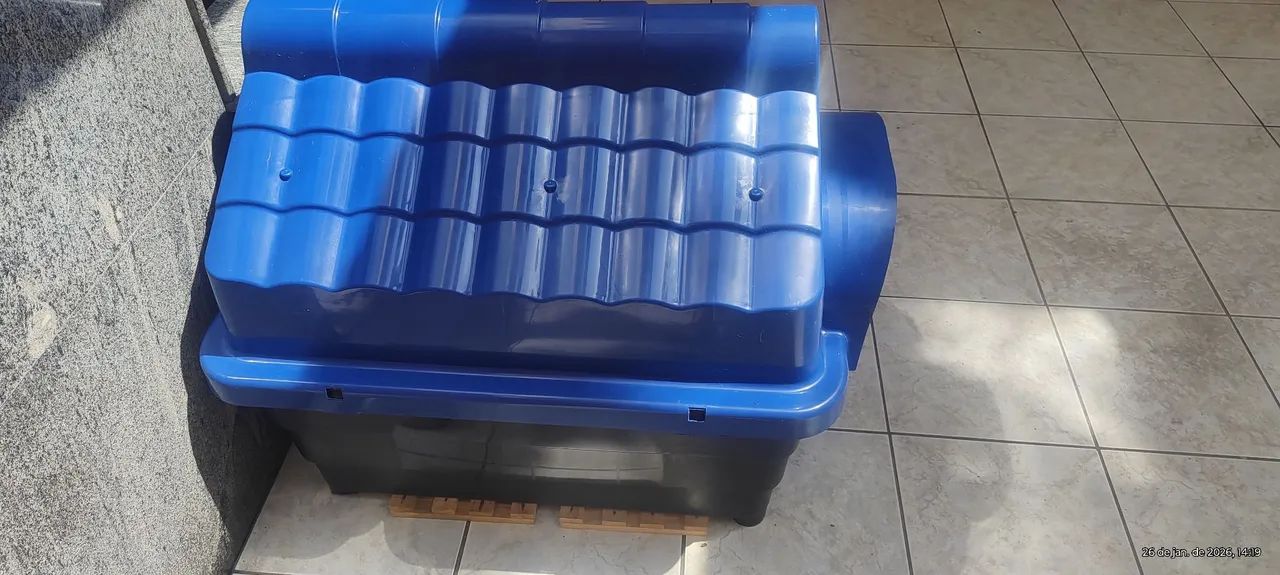 Casinha grande de plástico com colchonete.  - Foto 2