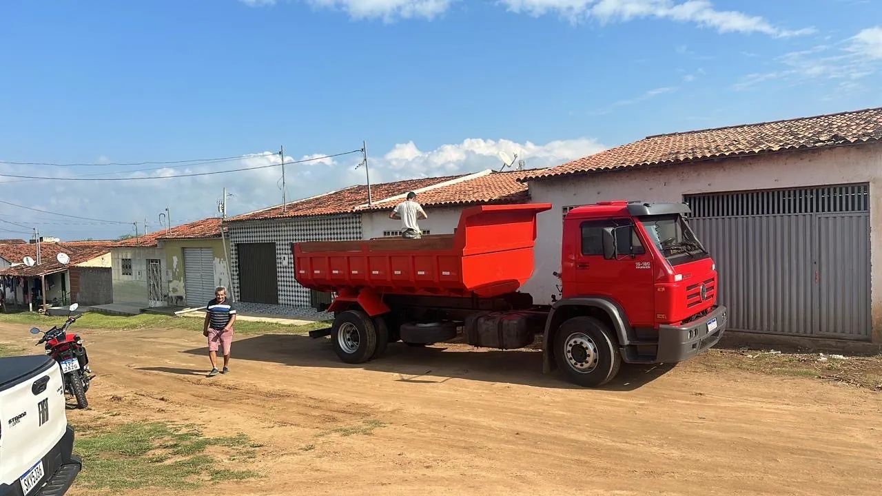 Caminhão 15 180  - Foto 4
