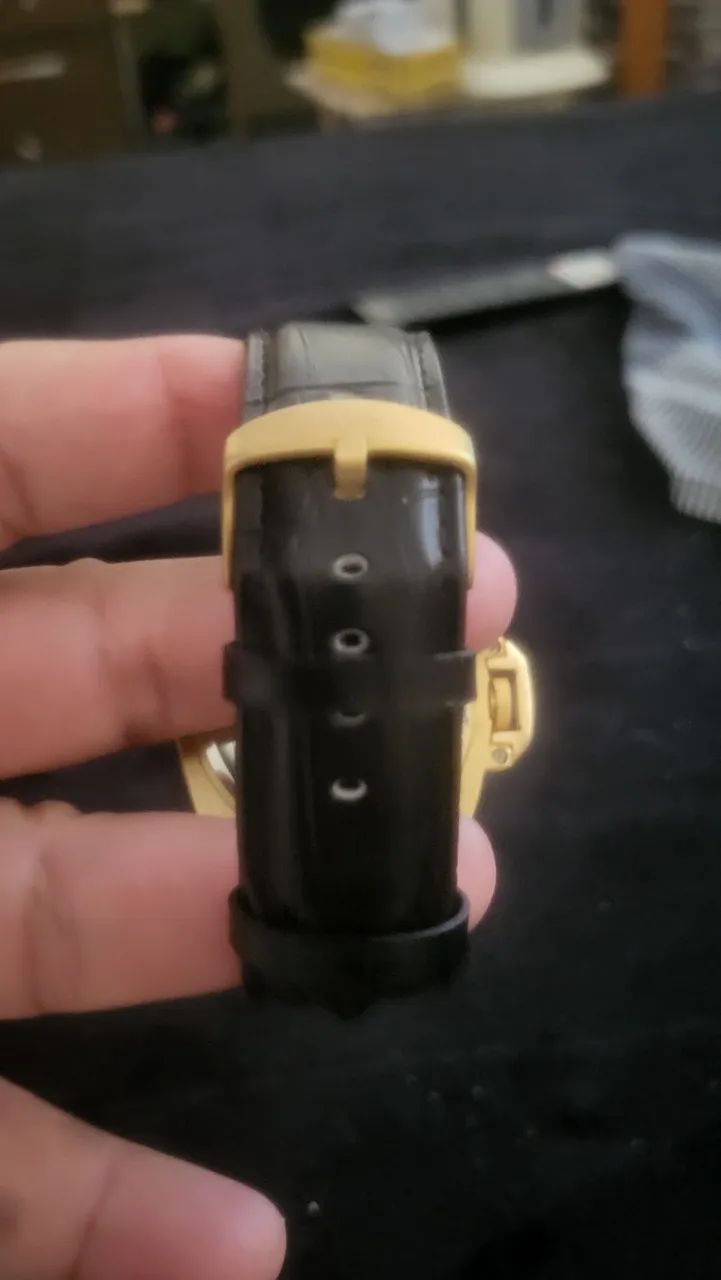 Relógio dourado quartzo  - Foto 4