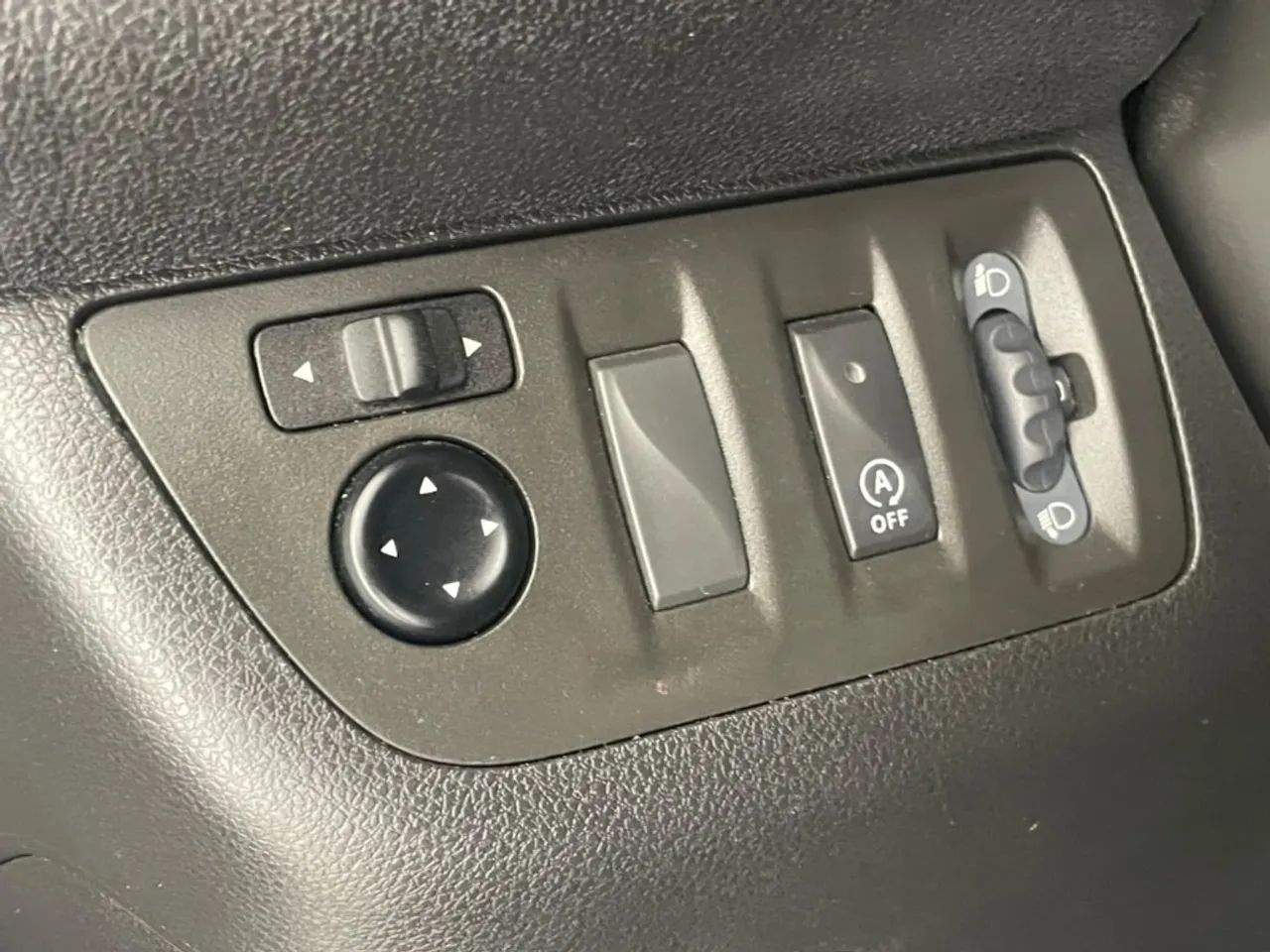 Renault Kwid 1.0 Intense 2025 - Foto 4