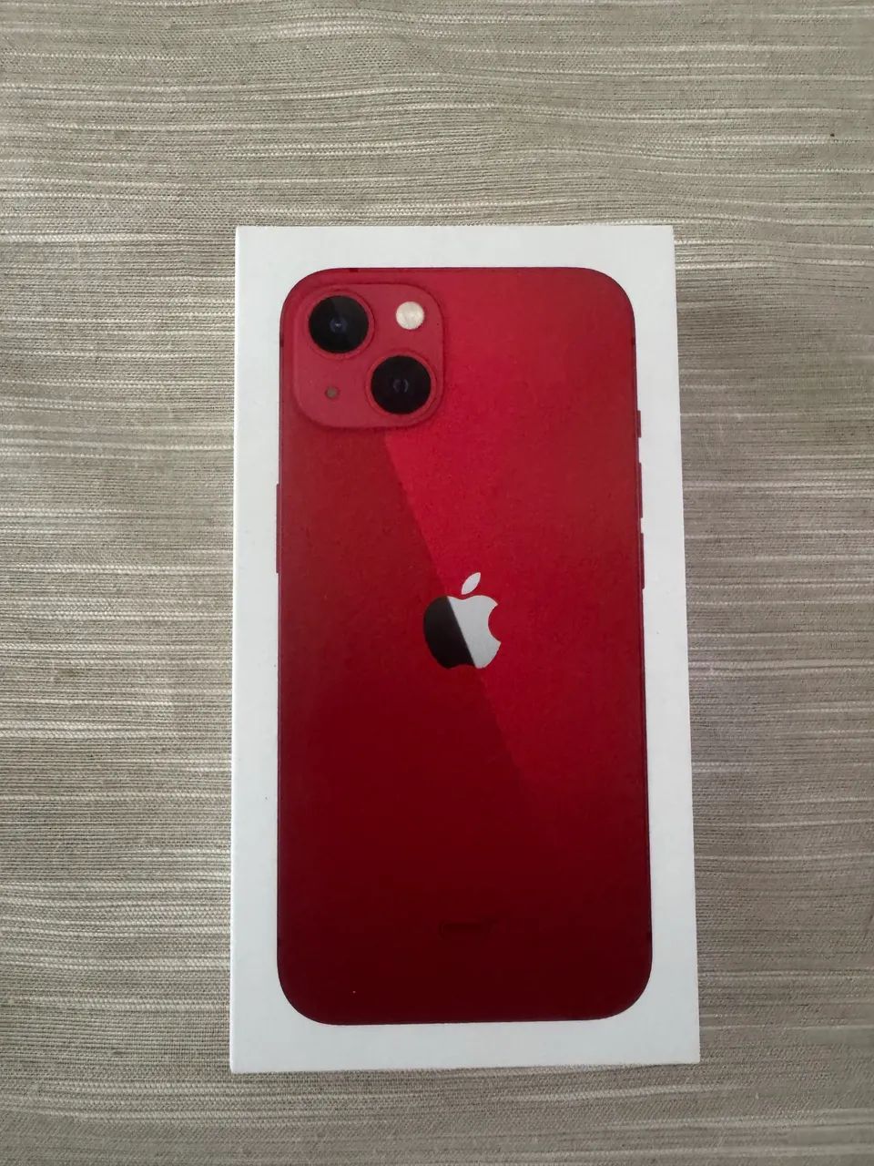 iPhone 13 RED 256GB - Foto 3