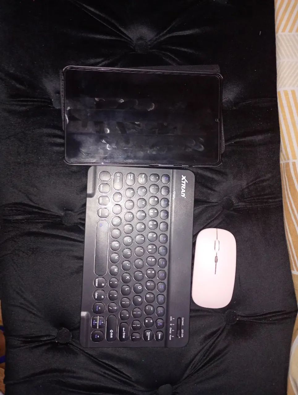 Tablet A9 na caixa com película e capa e tlecado e mouse bluetooth 