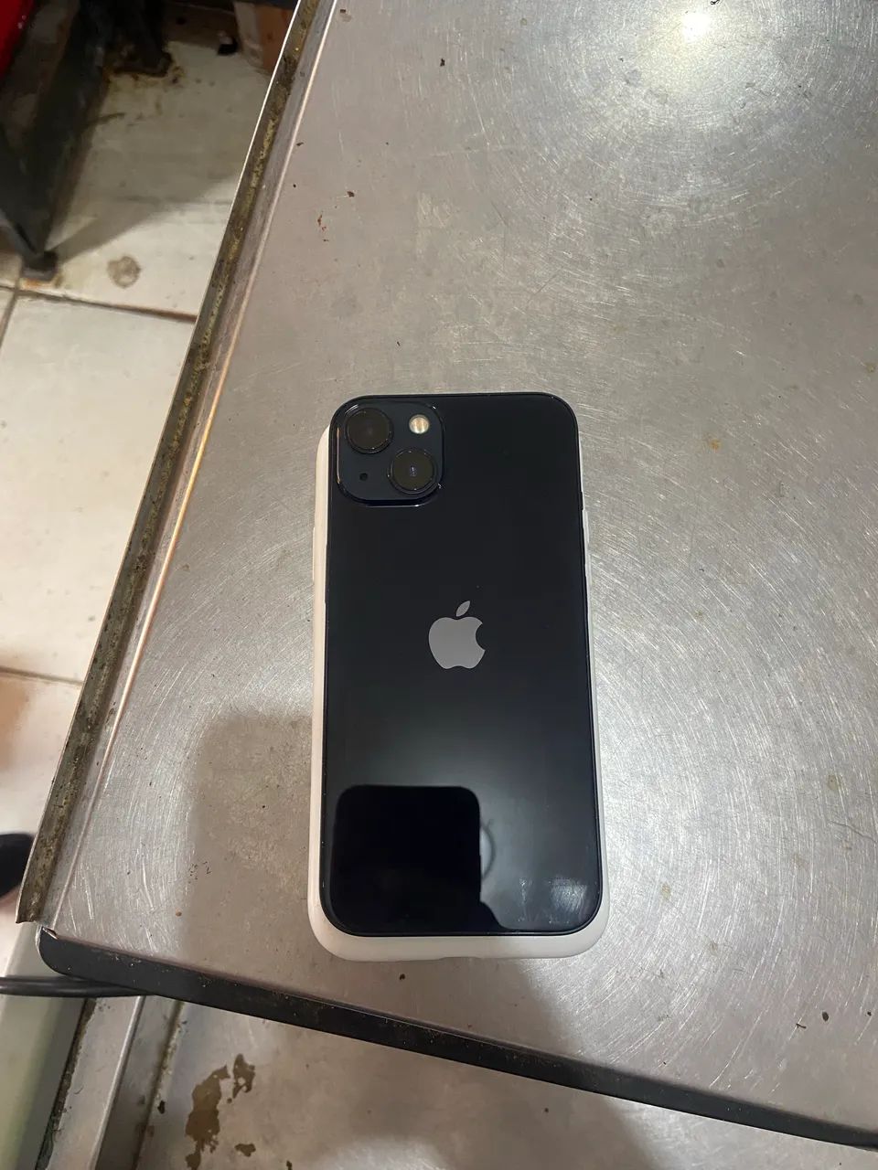 Iphone 13 - Impecável com caixa! - Foto 3