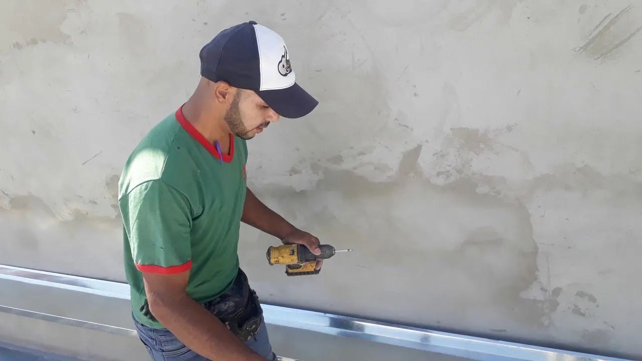 Calheiro. Calhas. profissional  - Foto 4