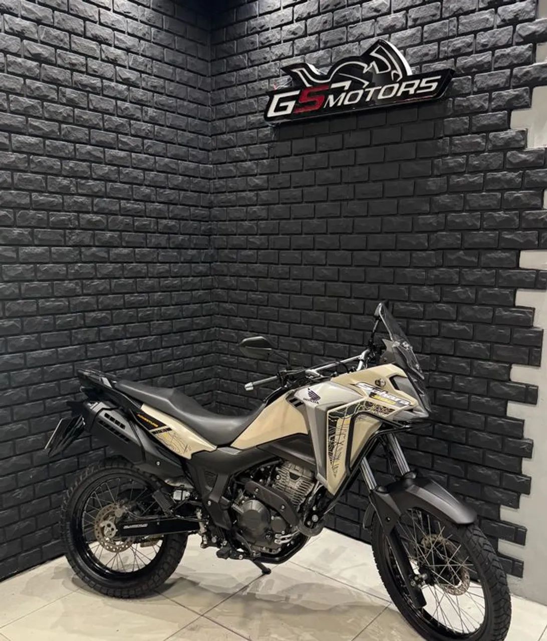 Honda SAHARA 300 ADV ABS 2025