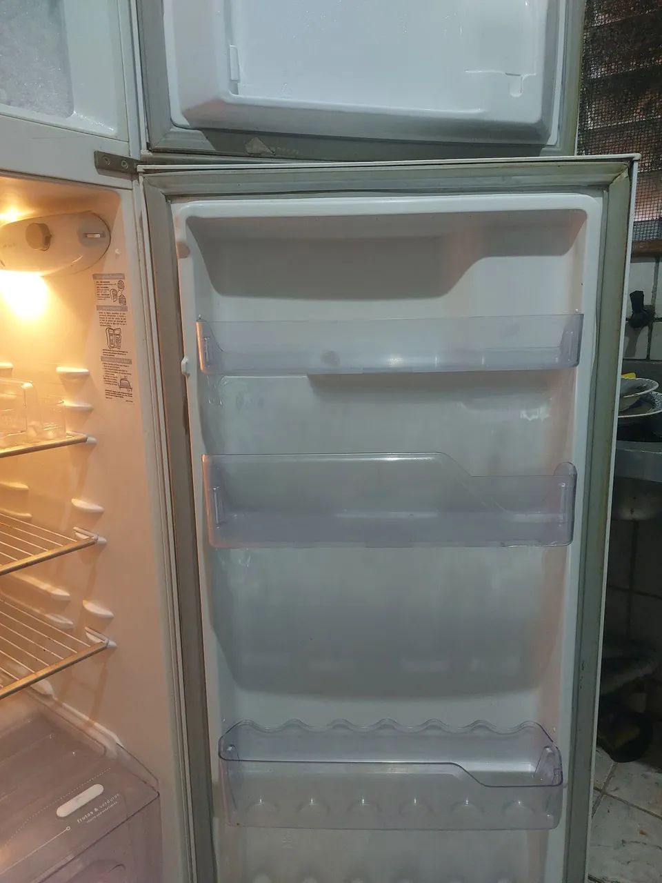 geladeira electrolux - Foto 5