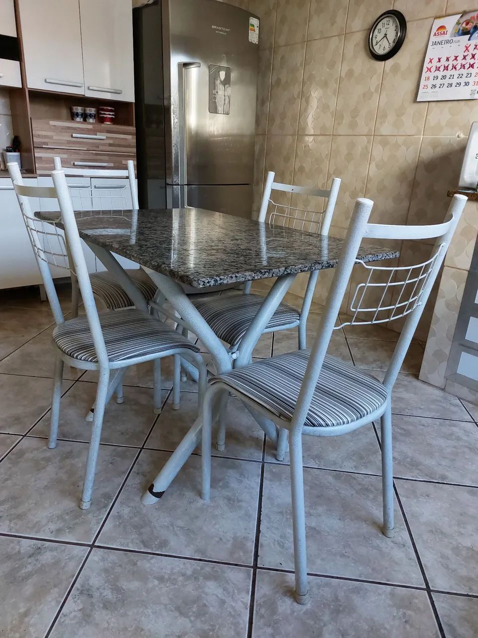 Mesa granito com 4 cadeiras - Foto 3