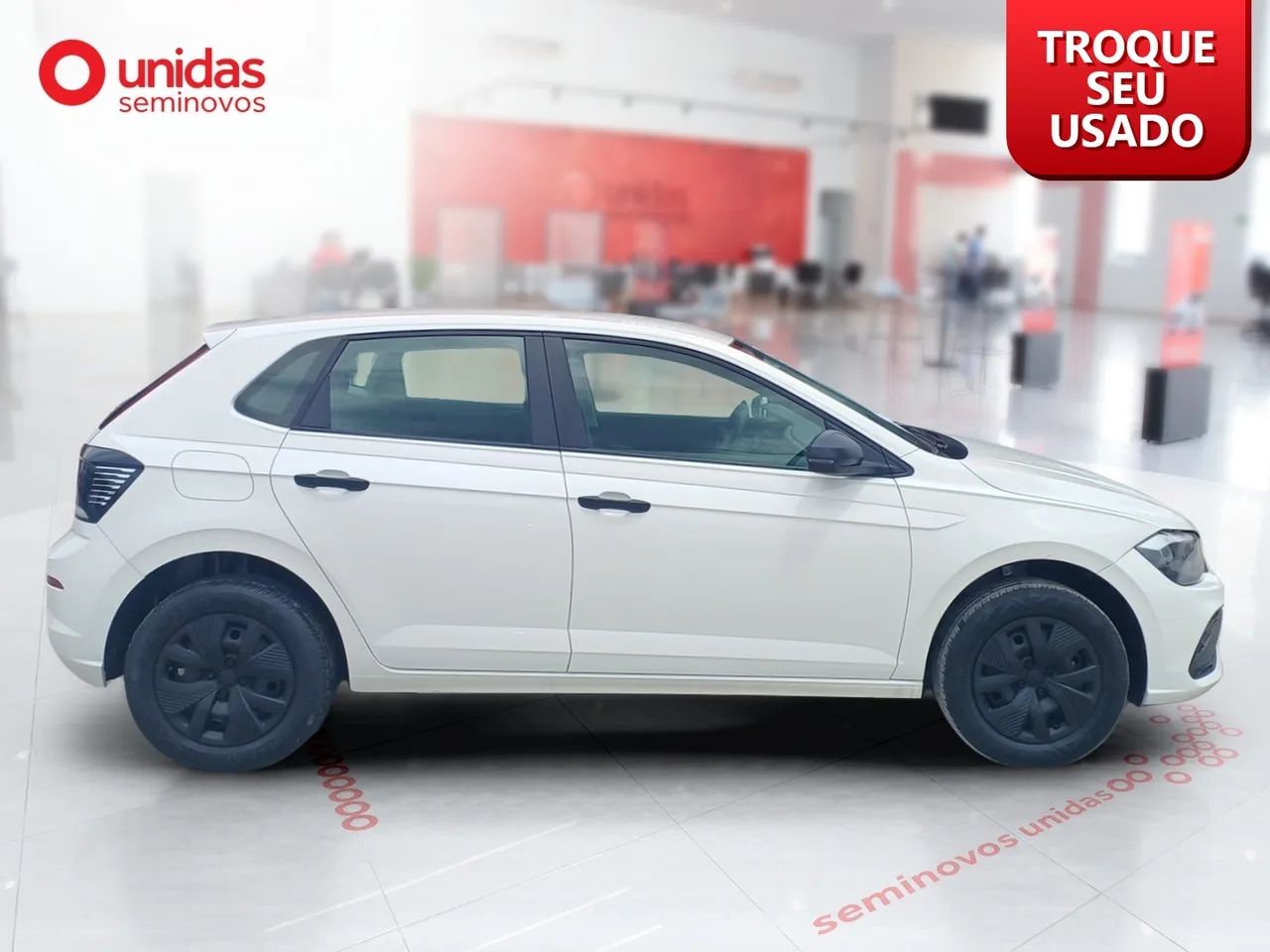 Volkswagen Polo Track 1.0 Flex 12V 5p, foto 4 de 16