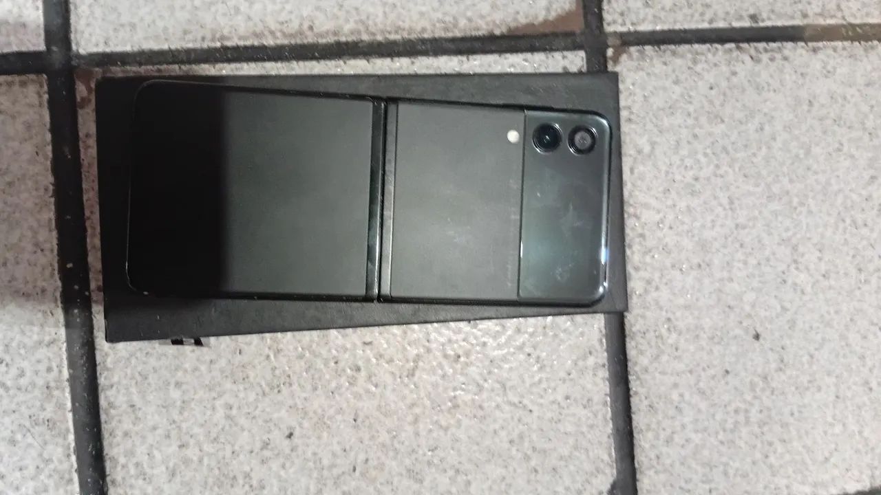 Galaxy z flip 3 - Foto 2