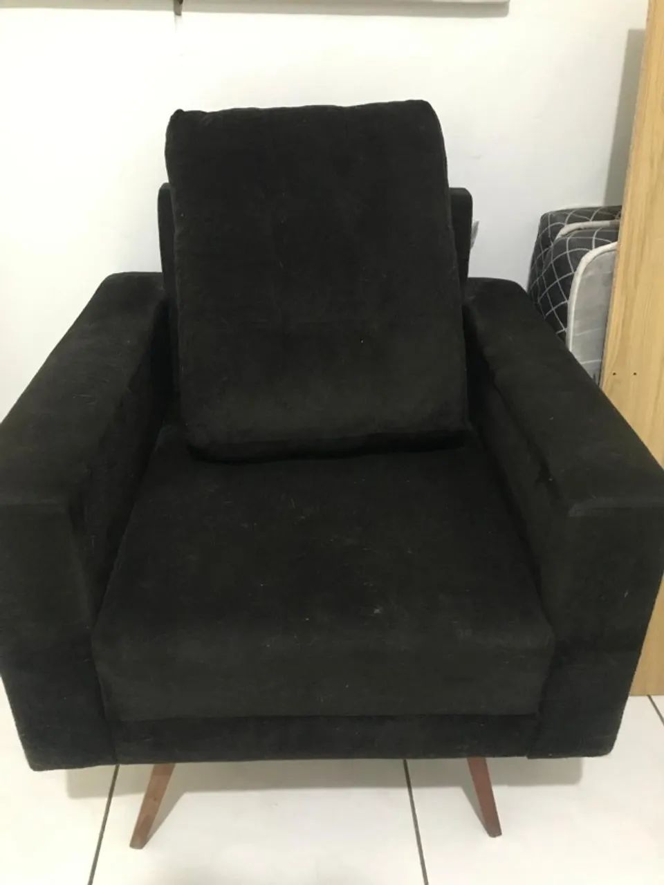 Poltrona para sala de recepção - preta - Foto 3
