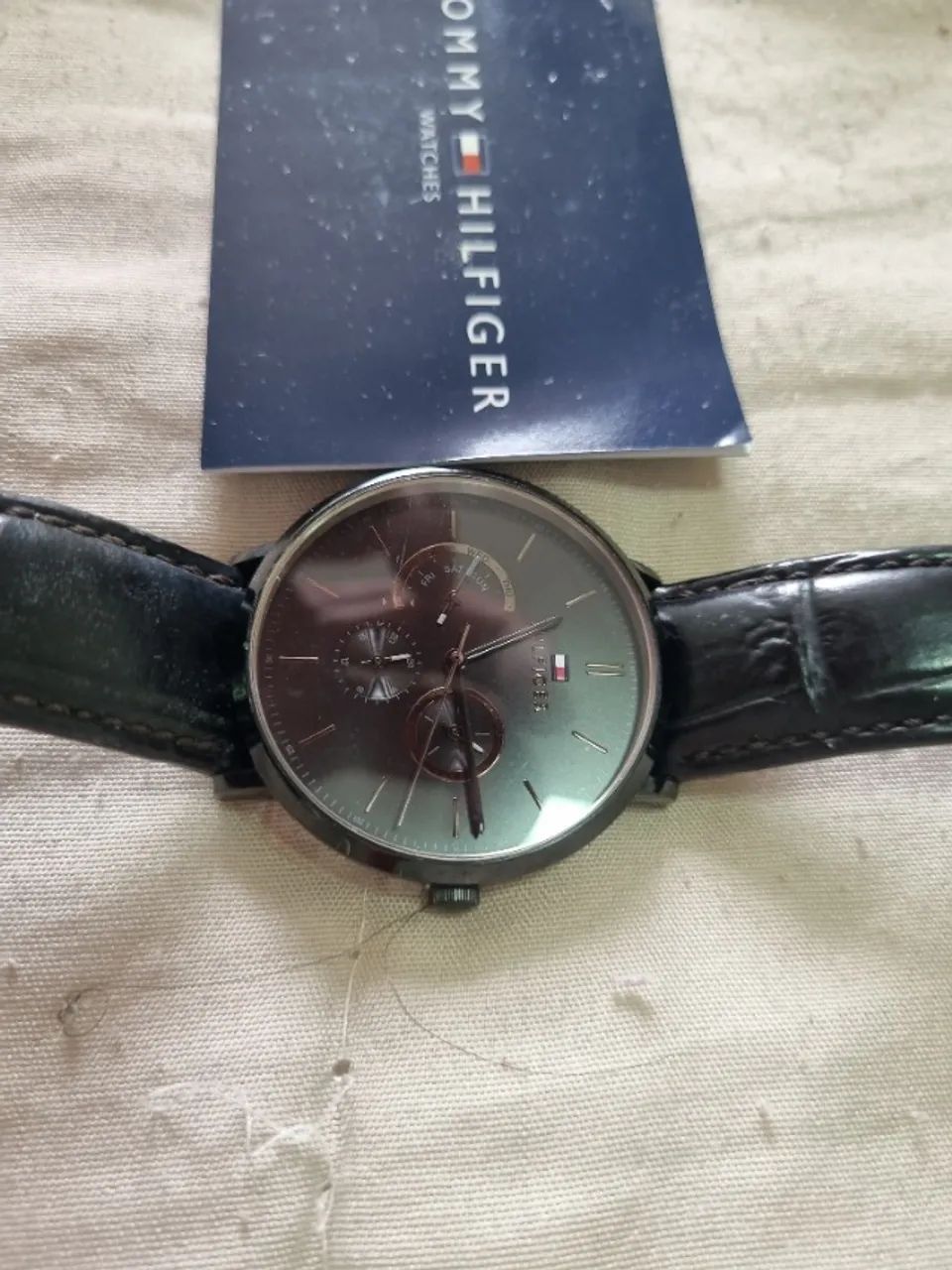 Lote com 2 relógios - Tommy Hilfiger e Hugo Boss - Foto 3
