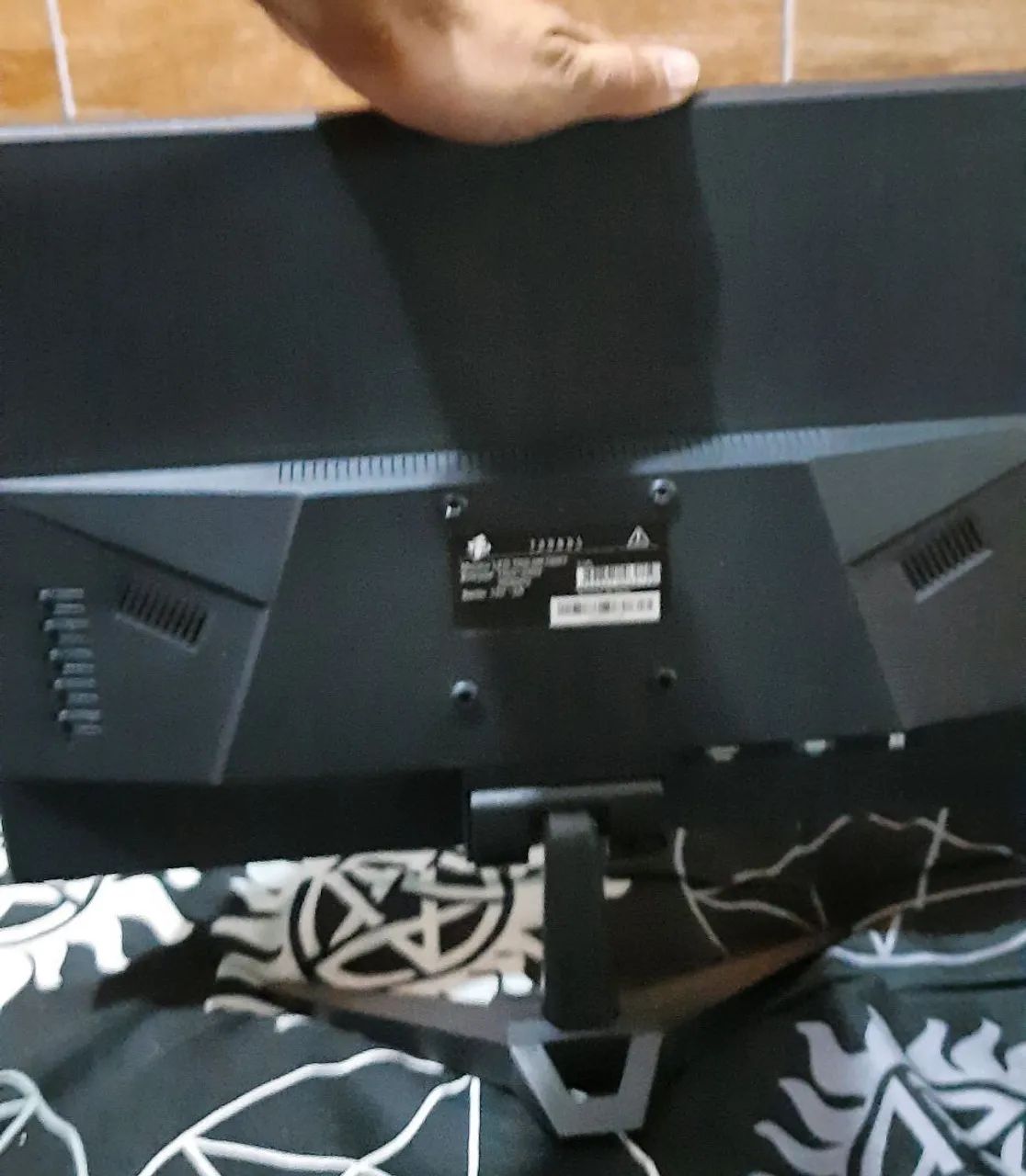 Monitor Tronos Led 19 polegadas. Aceito oferta! - Foto 2