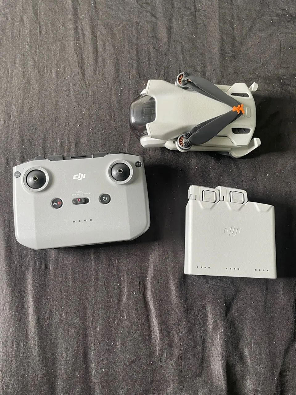 Drone dji mini 3 - fly more combo - Foto 3