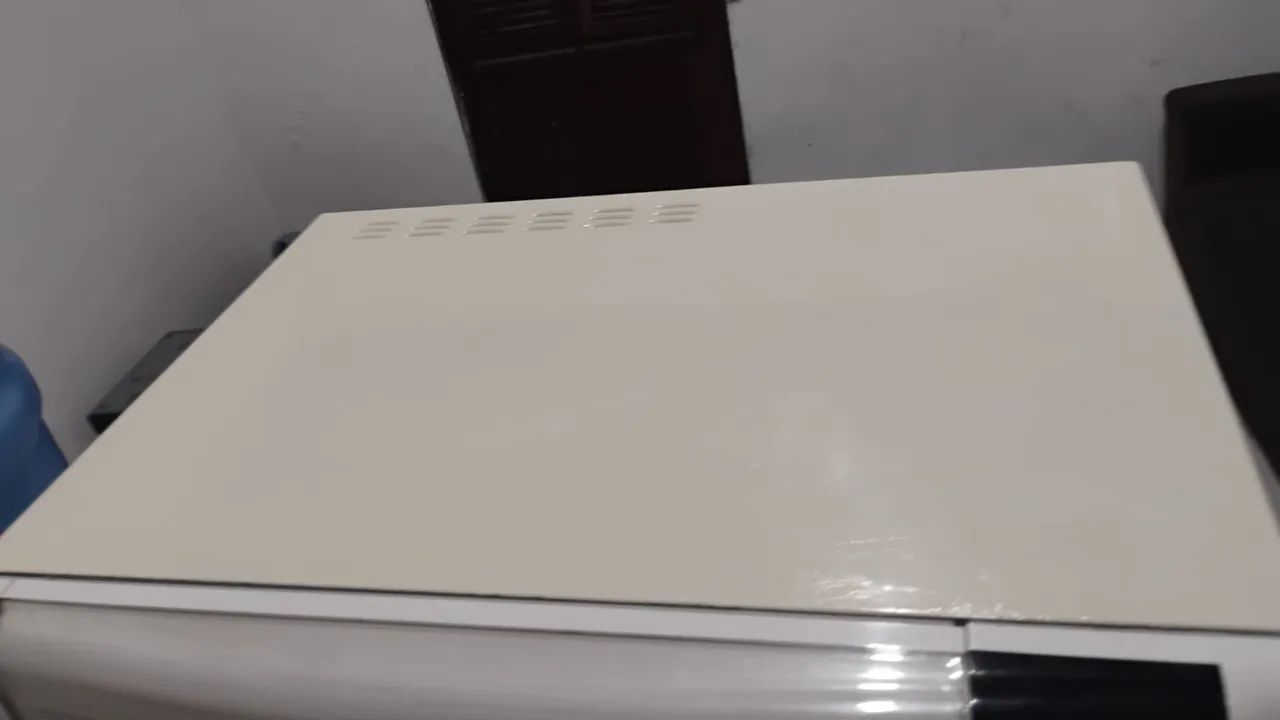 Micro-ondas semi novo  - Foto 3