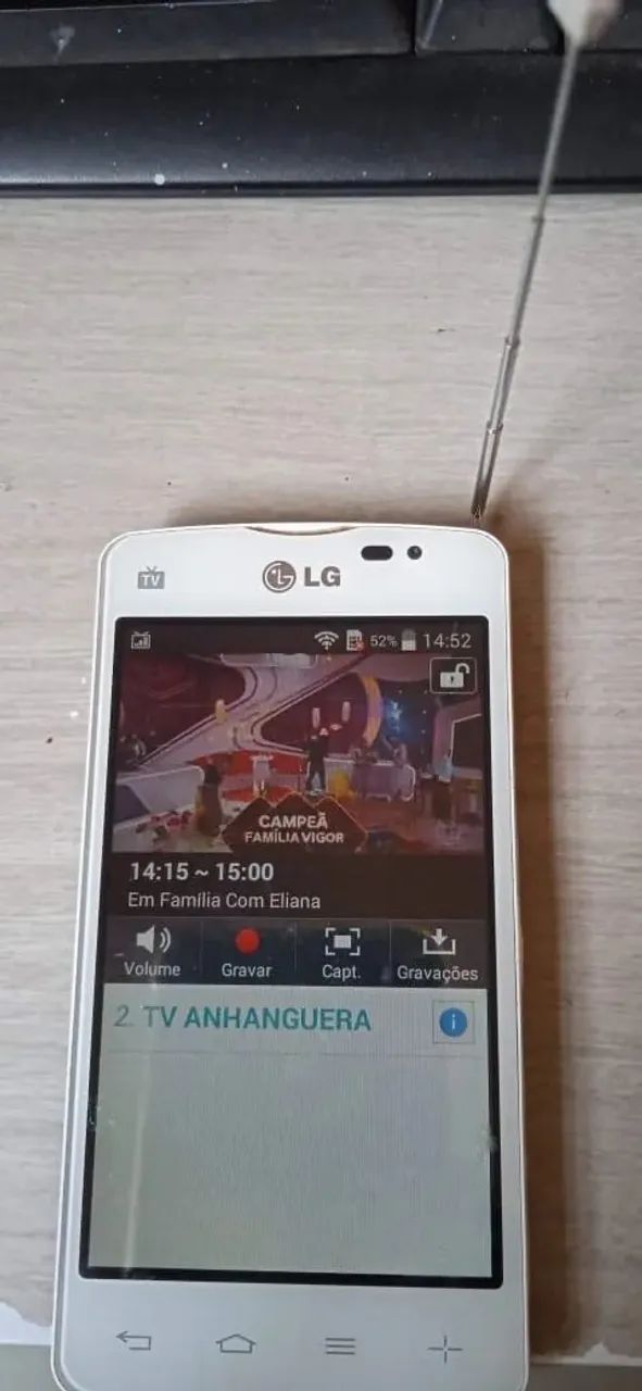Celular LG com TV dual chip (Não entrego)
