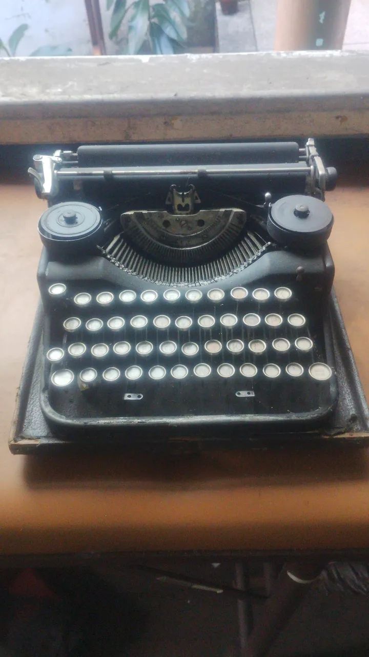 Underwood Typewriter