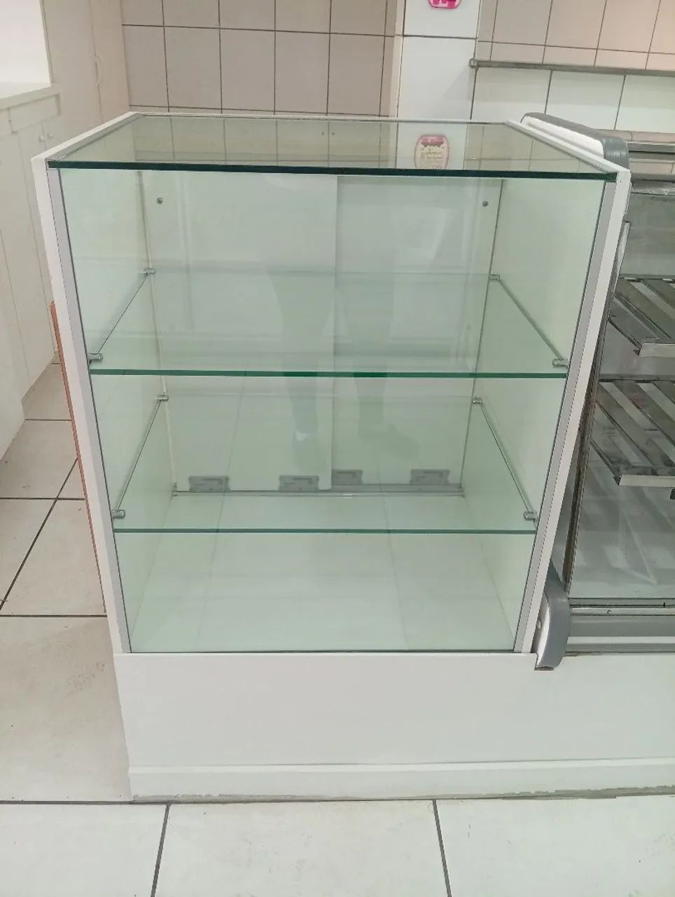 Balcão refrigerado ( 2 refrigerados e 1 seco)  - Foto 5