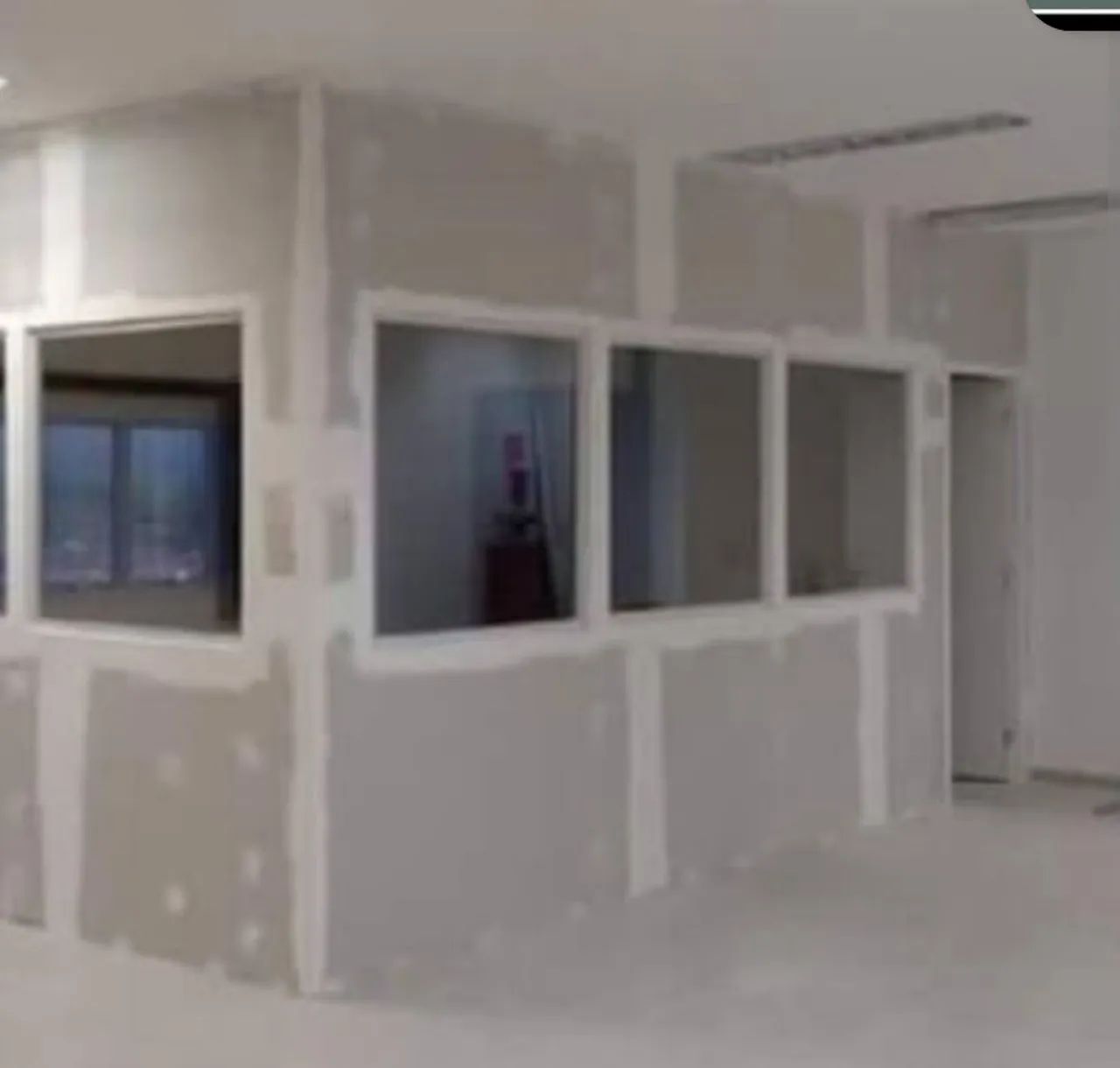 Divisória e forro drywall, vidro e piso vinílico  - Foto 5