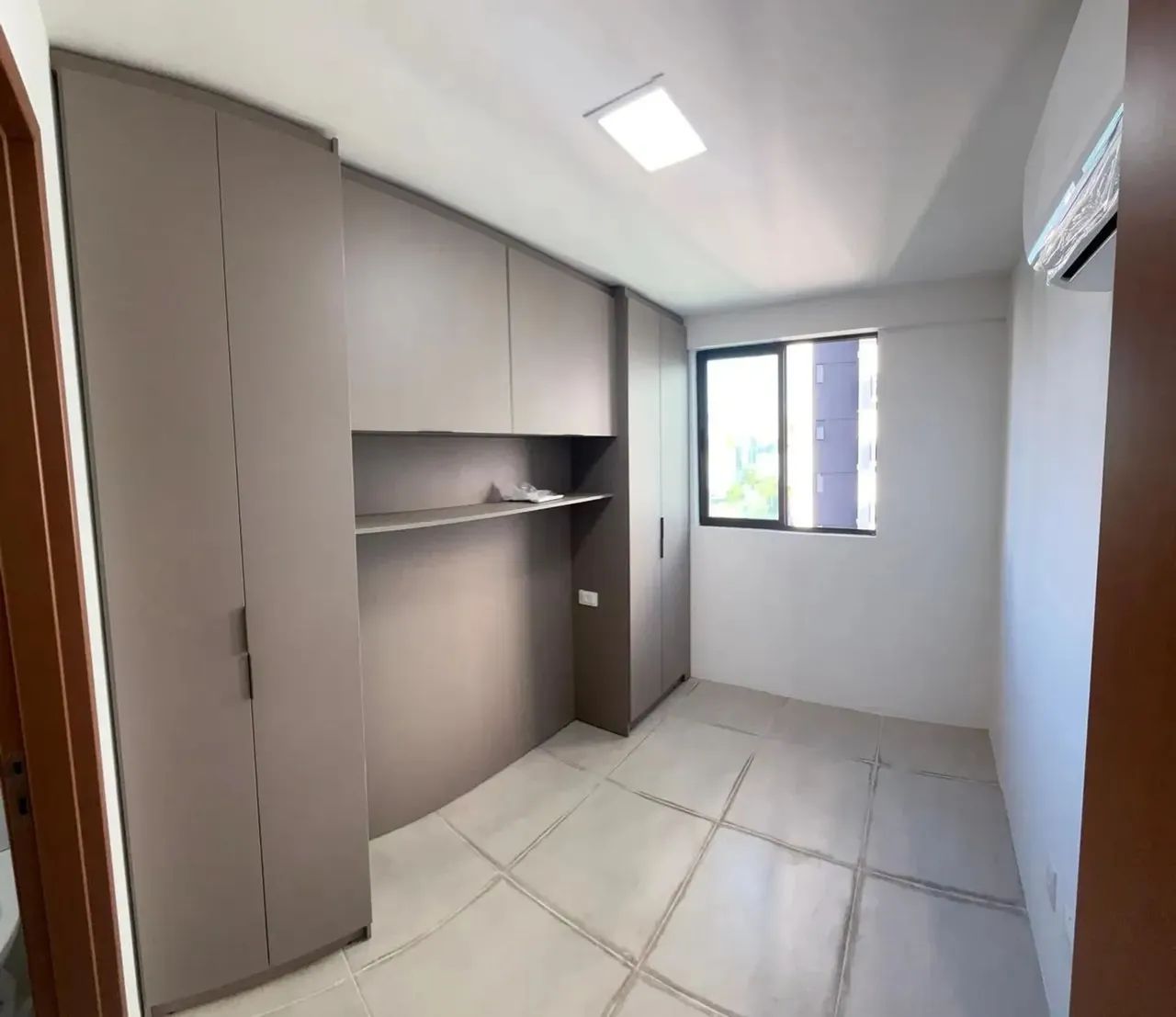 APARTAMENTO NO CORAÇÃO DE BOA VIAGEM PARA ALUGUEL POSSUI 2 QUARTOS COM TODOS MÓVEIS PLANEJ - Foto 3