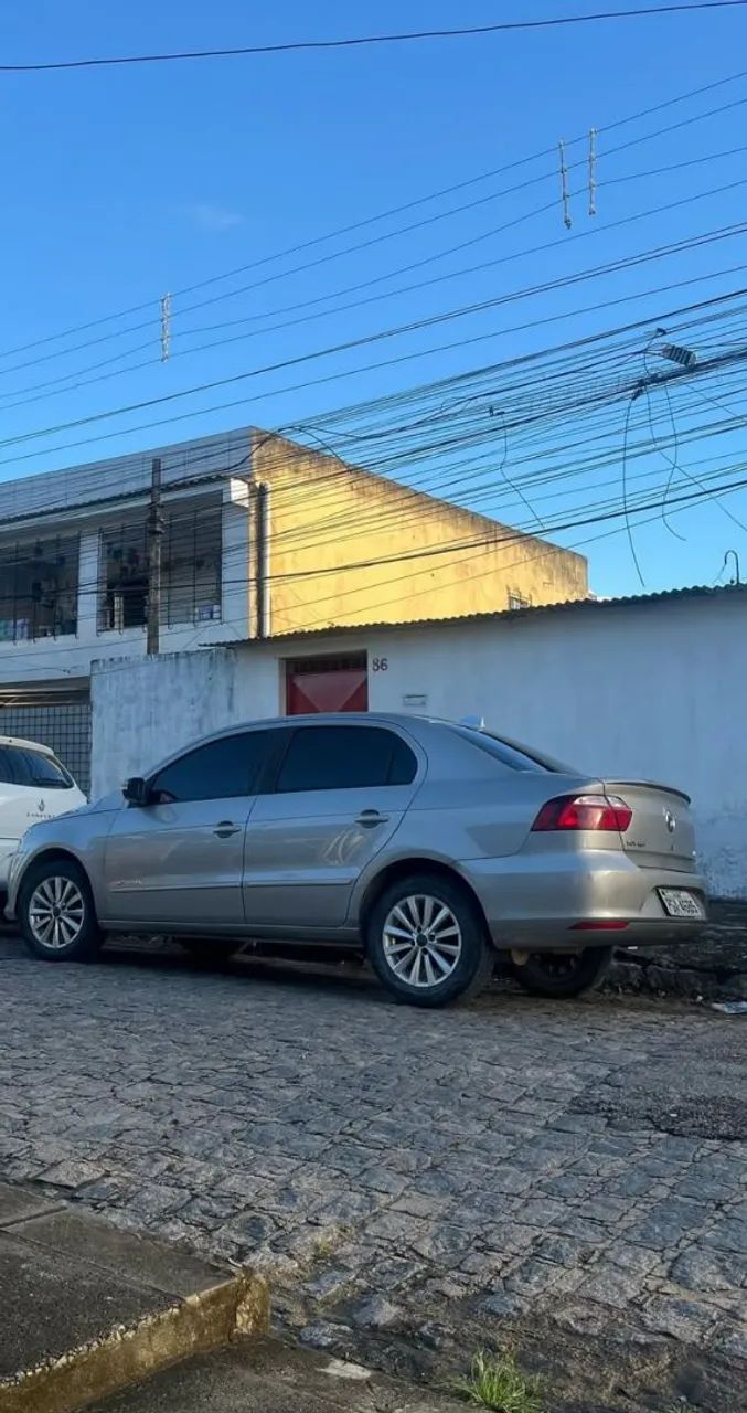 Volkswagen Voyage 2015