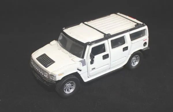 MINIATURA Hummer H2 SUV 