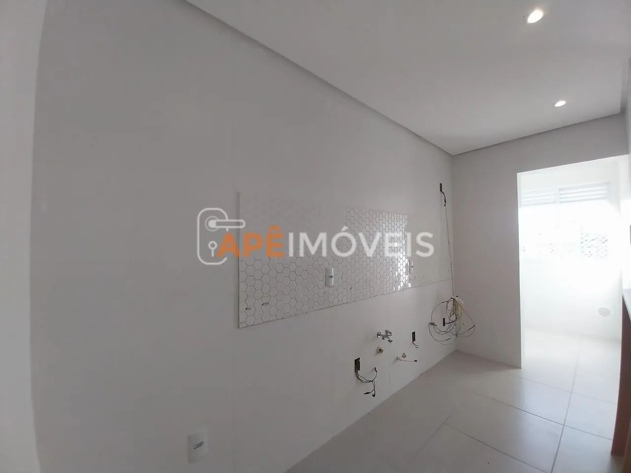 Apto 2 dormitórios aluguel São Luiz Criciúma - Foto 3