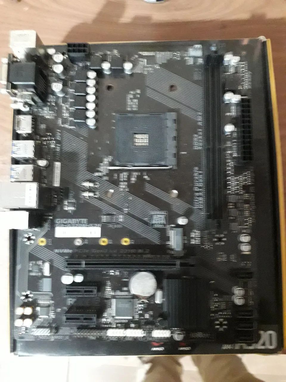 Duas placa mãe para retirada de peças - Foto 2