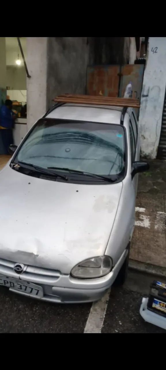 Chevrolet Corsa Wagon GLS 1.6 16V MPFI 4P 1999