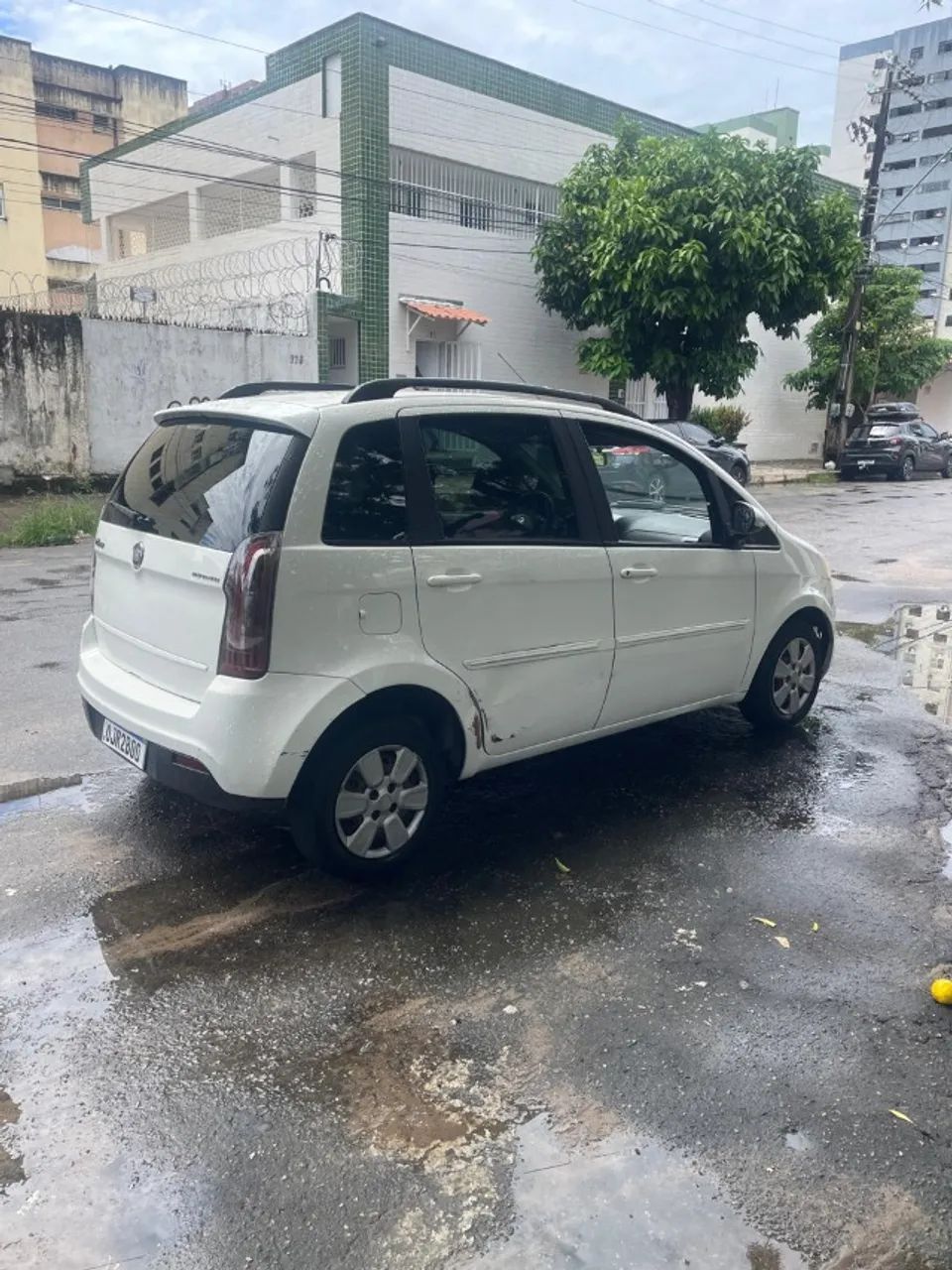 Fiat Idea Attractive 1.4 Fire Flex 8V 5P 2013 - Foto 4