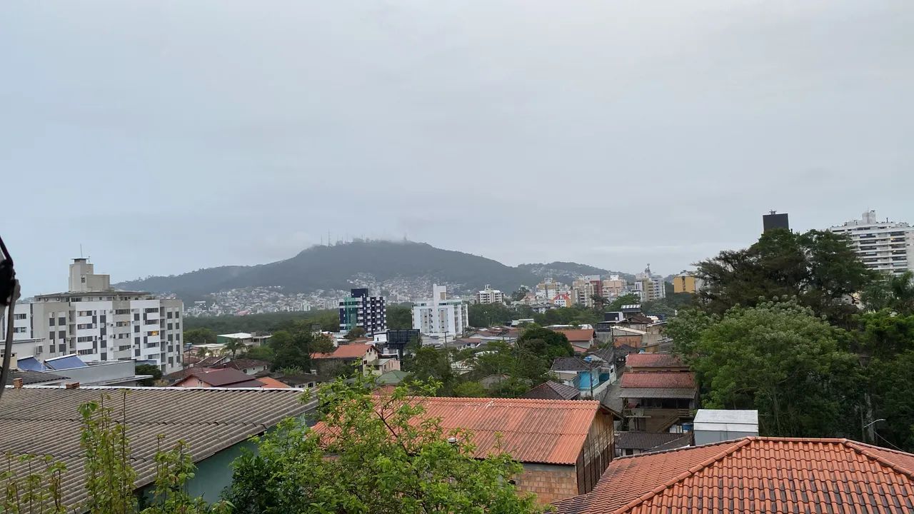 Alugo Kitnet no Itacorubi 1400$ - Foto 4