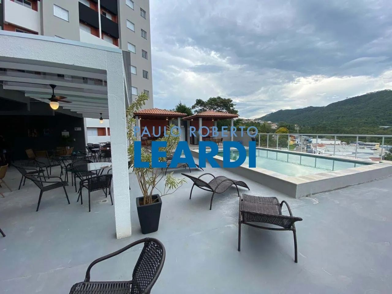 APARTAMENTO - VILA TOGNI - MG
